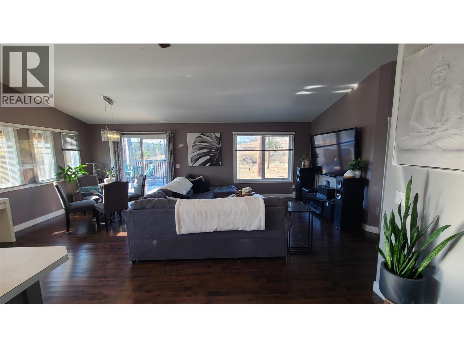  2670 GLENMORE RD Road, Kelowna