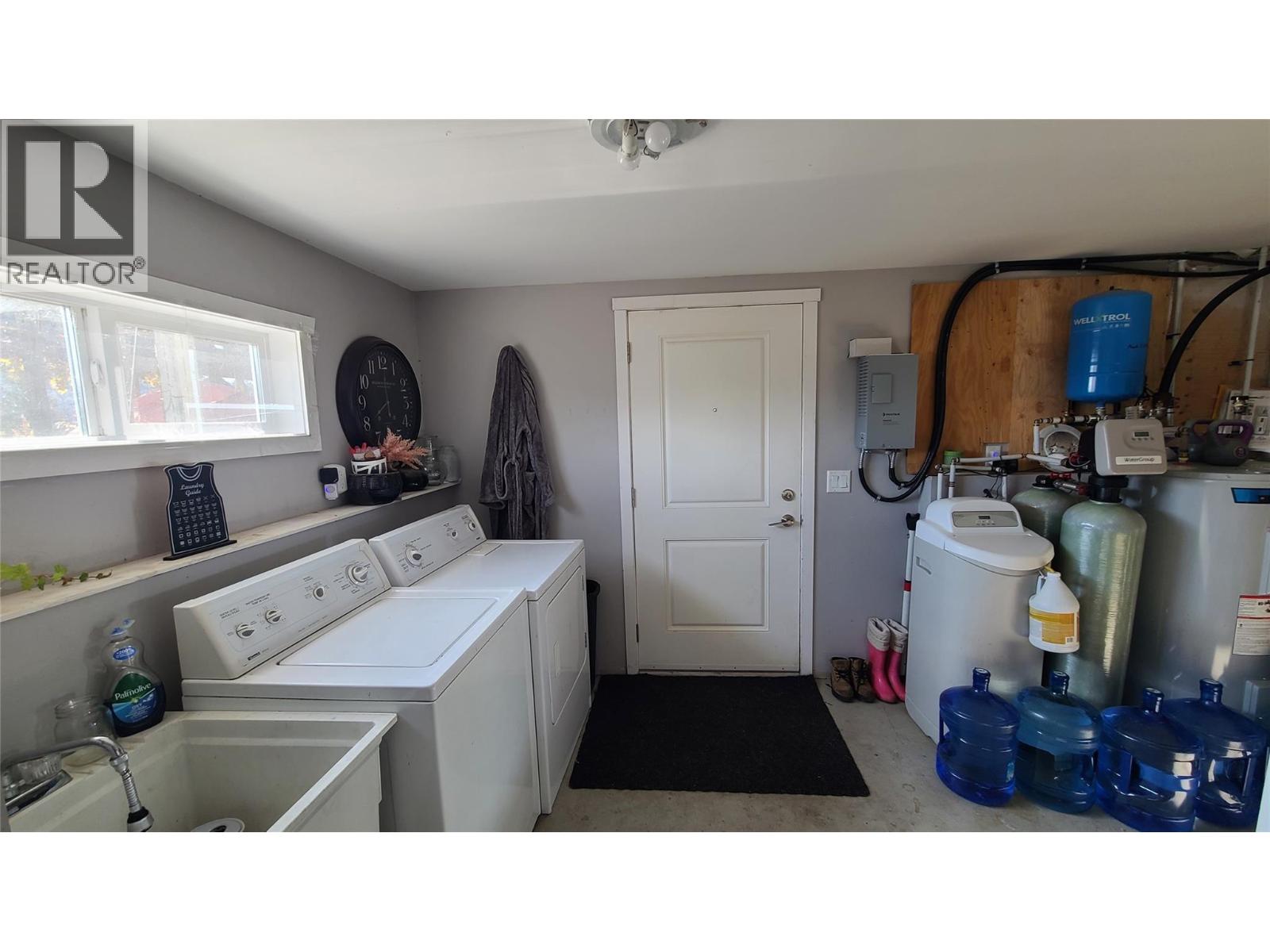  2670 GLENMORE RD Road, Kelowna