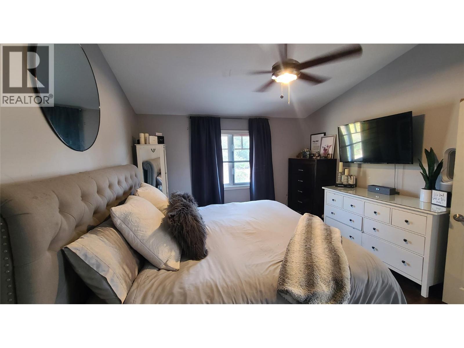  2670 GLENMORE RD Road, Kelowna