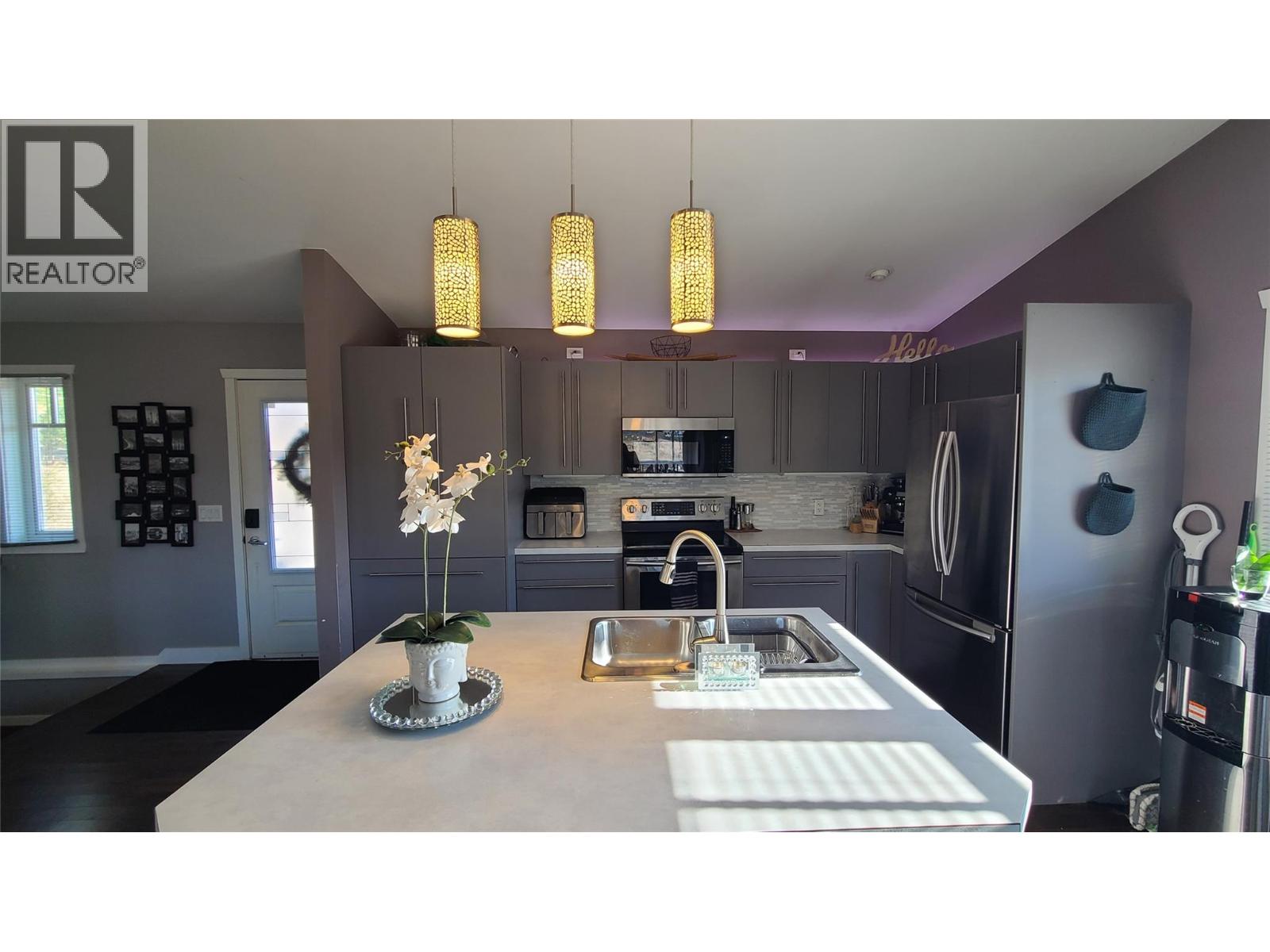  2670 GLENMORE RD Road, Kelowna