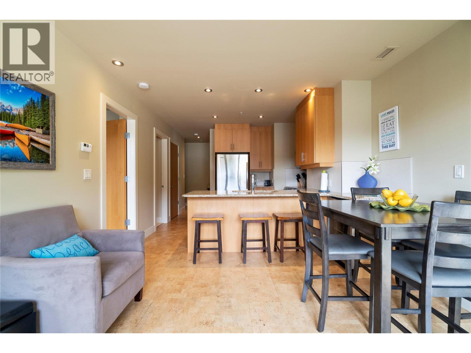 401 326 Mara Lake Lane, Sicamous