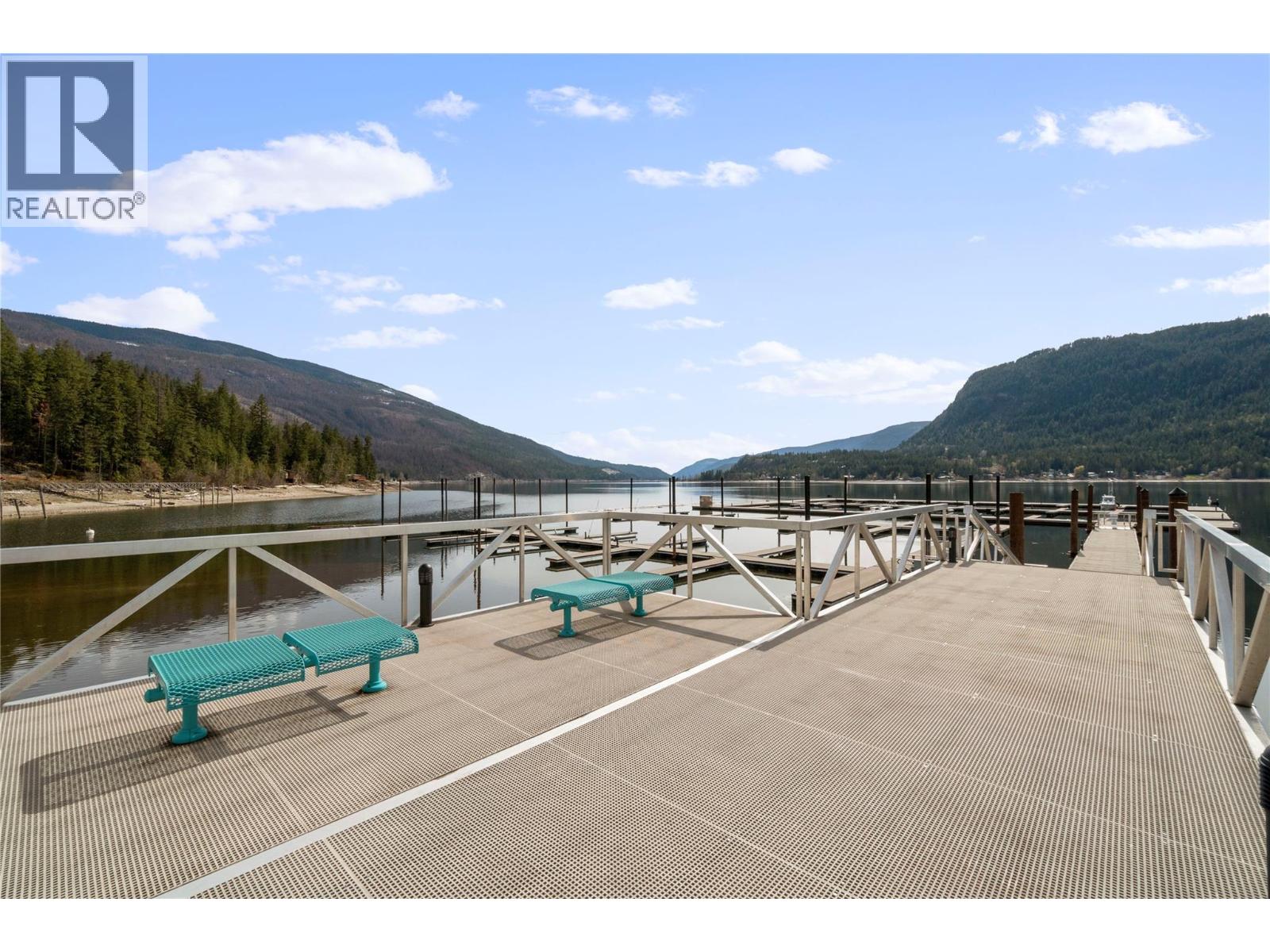 401 326 Mara Lake Lane, Sicamous