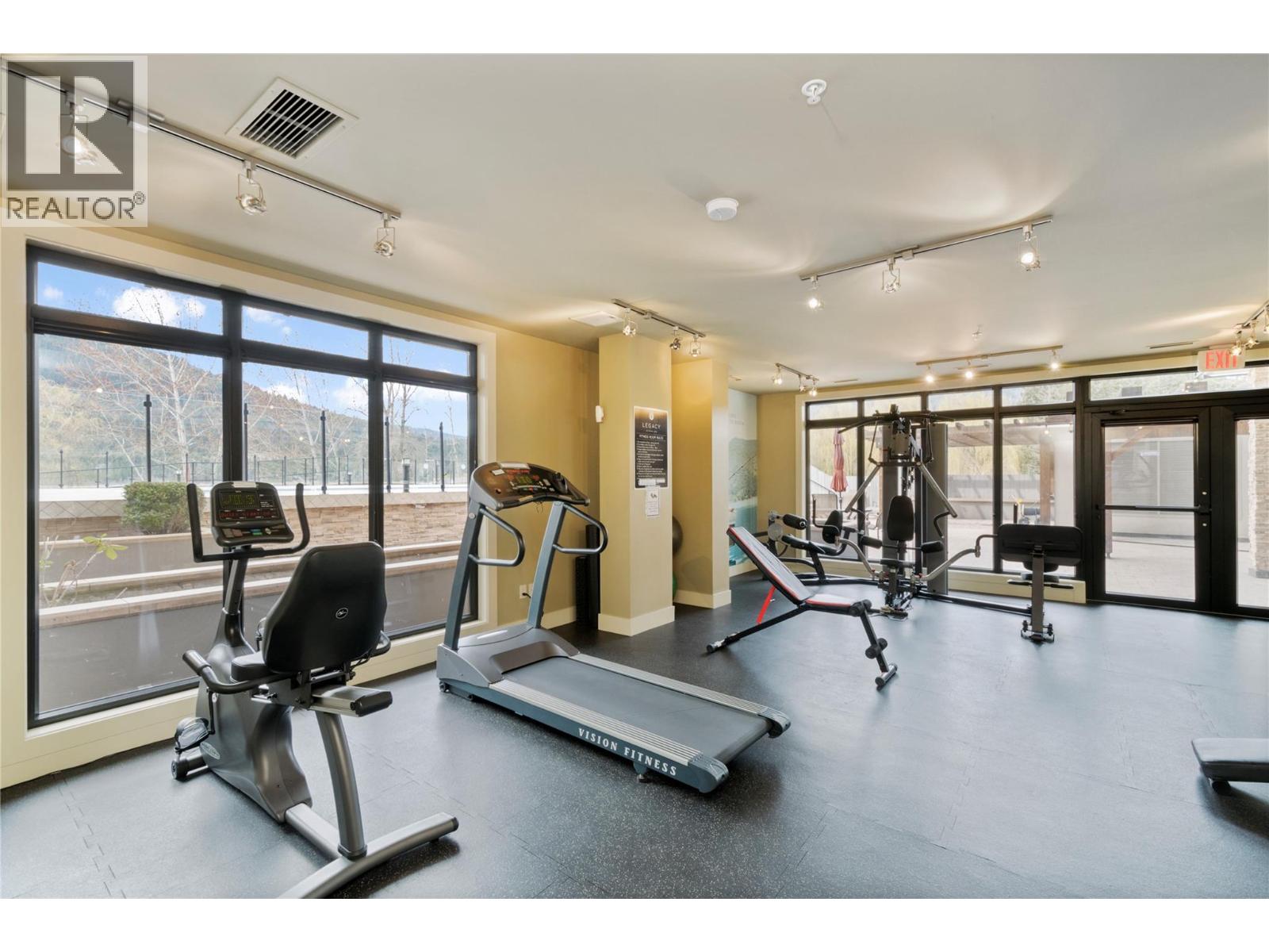 401 326 Mara Lake Lane, Sicamous