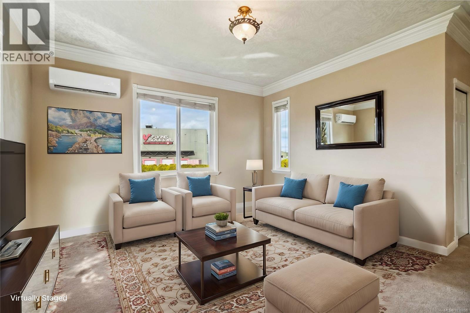 806 Old Esquimalt Rd, Esquimalt