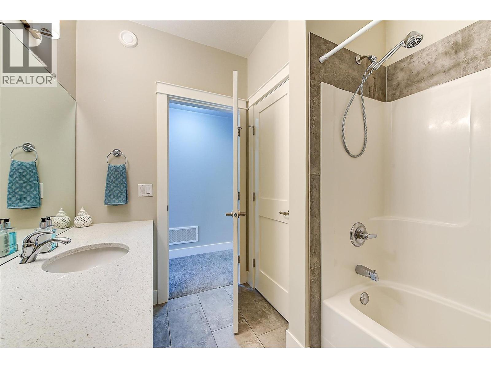  1796 Viewpoint Drive, Kelowna