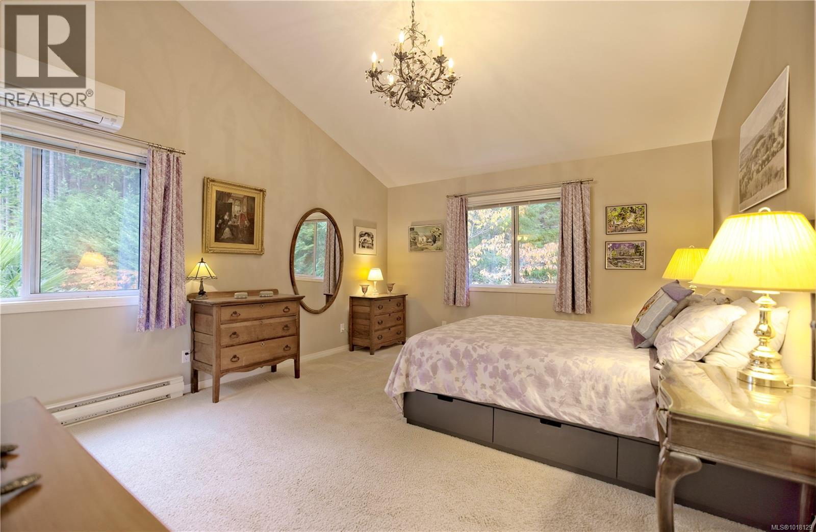 178 Elizabeth Dr, Salt Spring