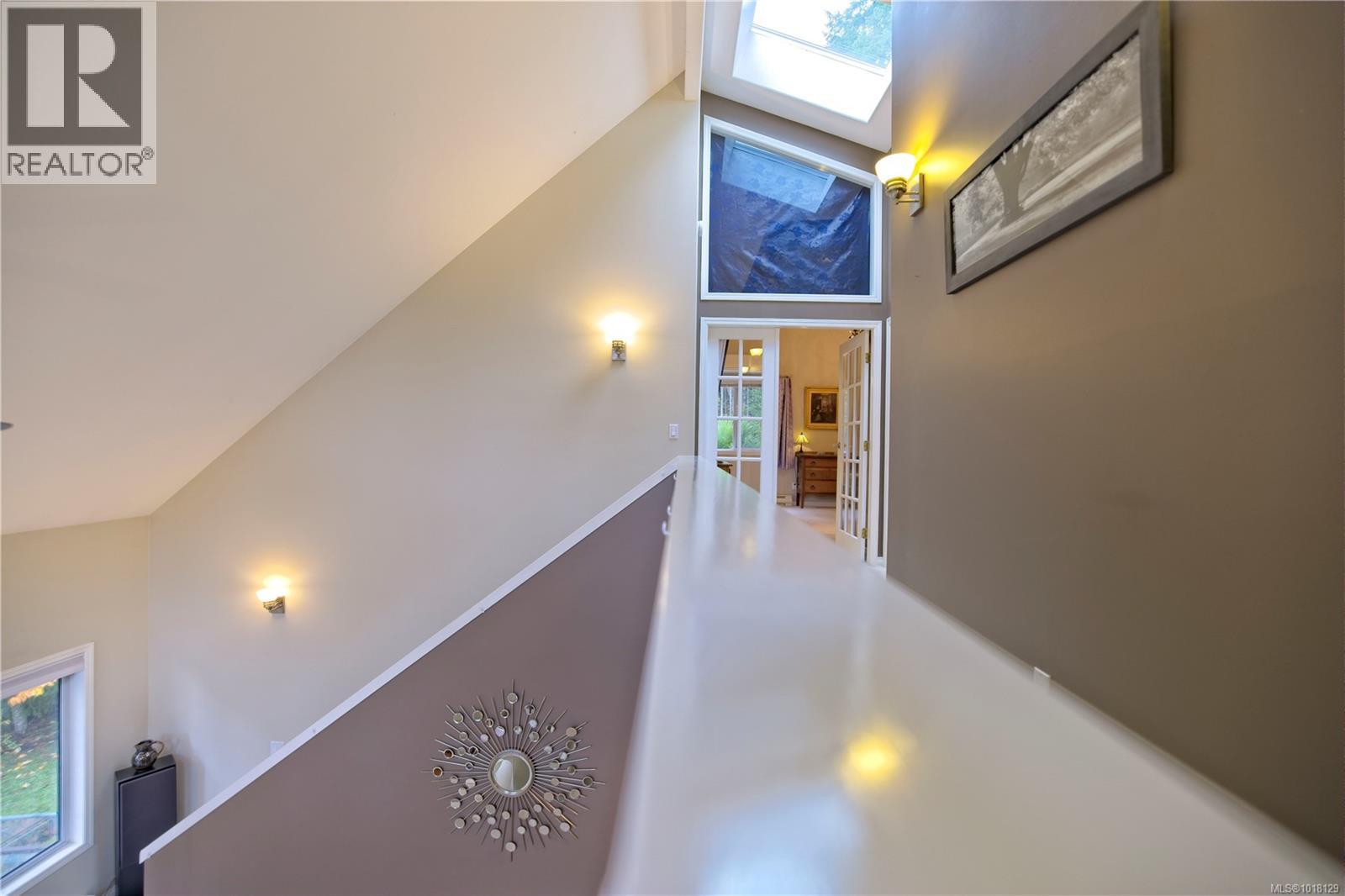 178 Elizabeth Dr, Salt Spring