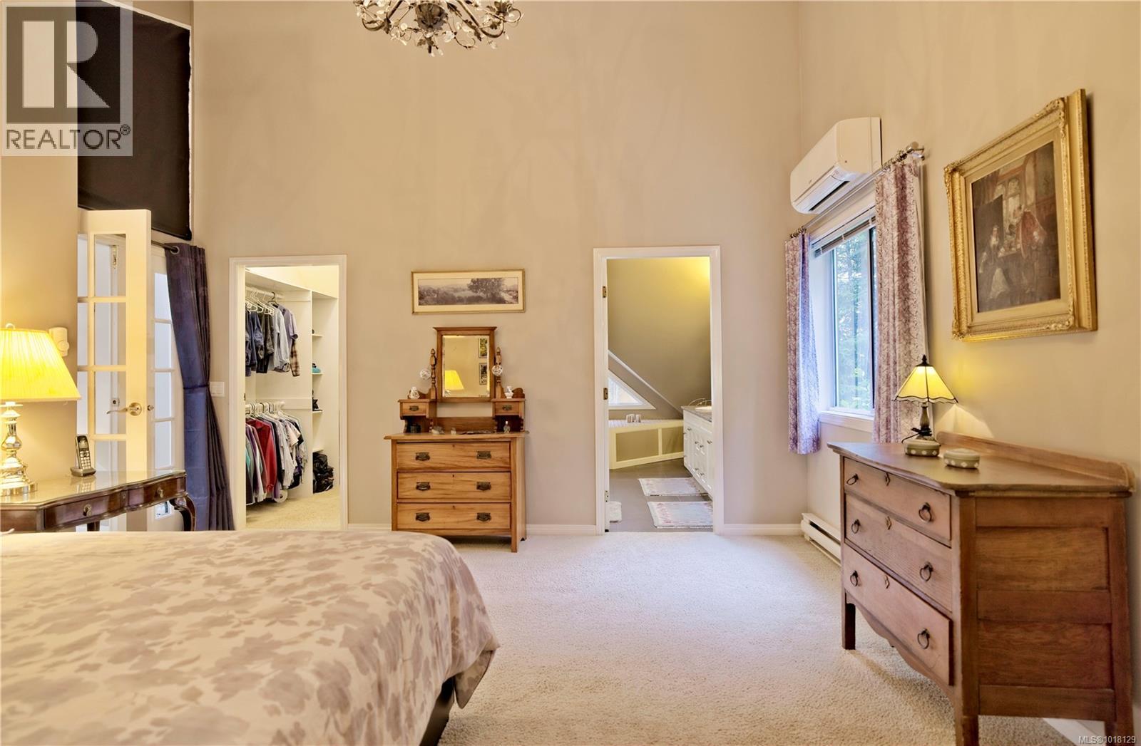 178 Elizabeth Dr, Salt Spring