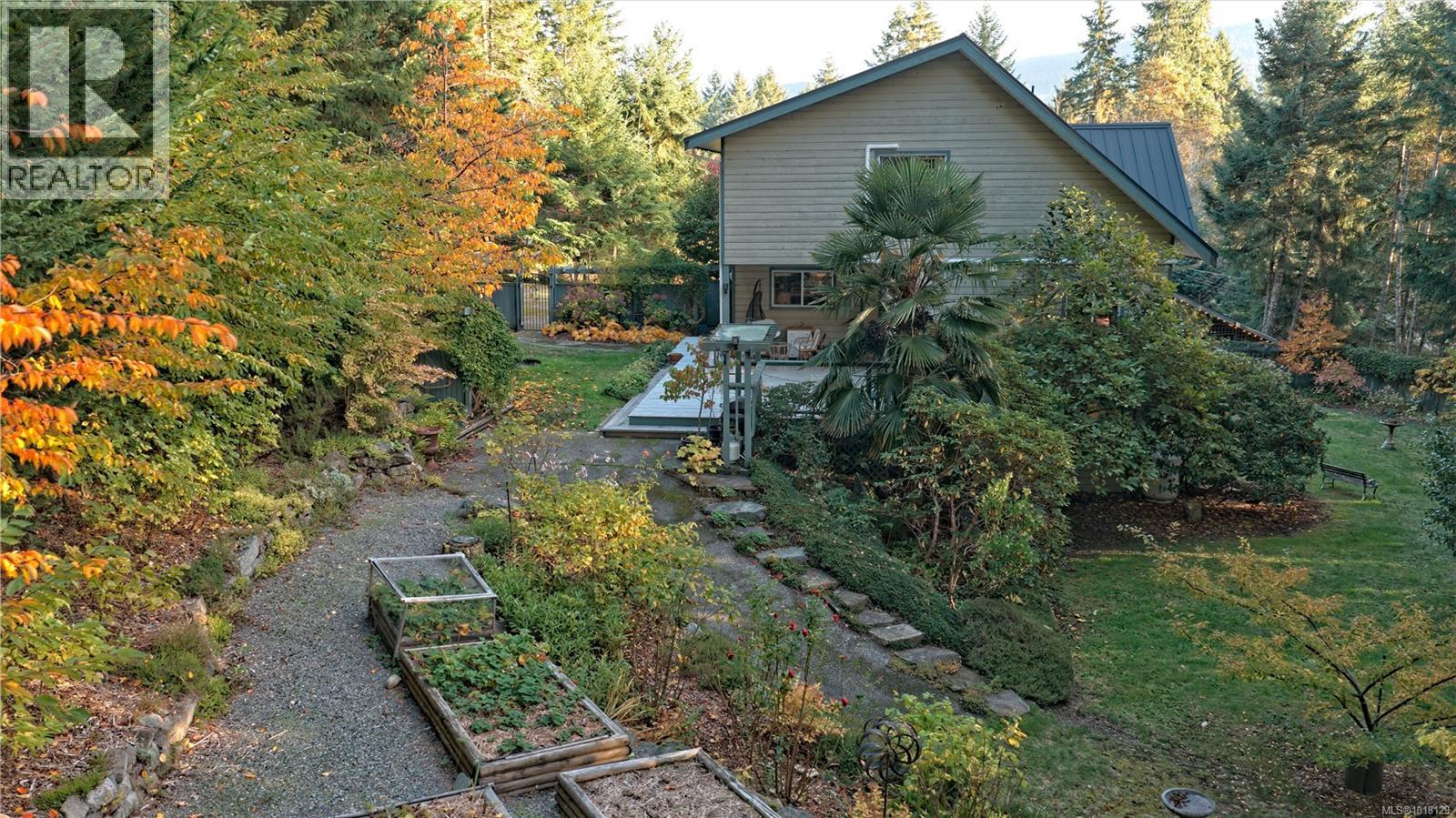 178 Elizabeth Dr, Salt Spring