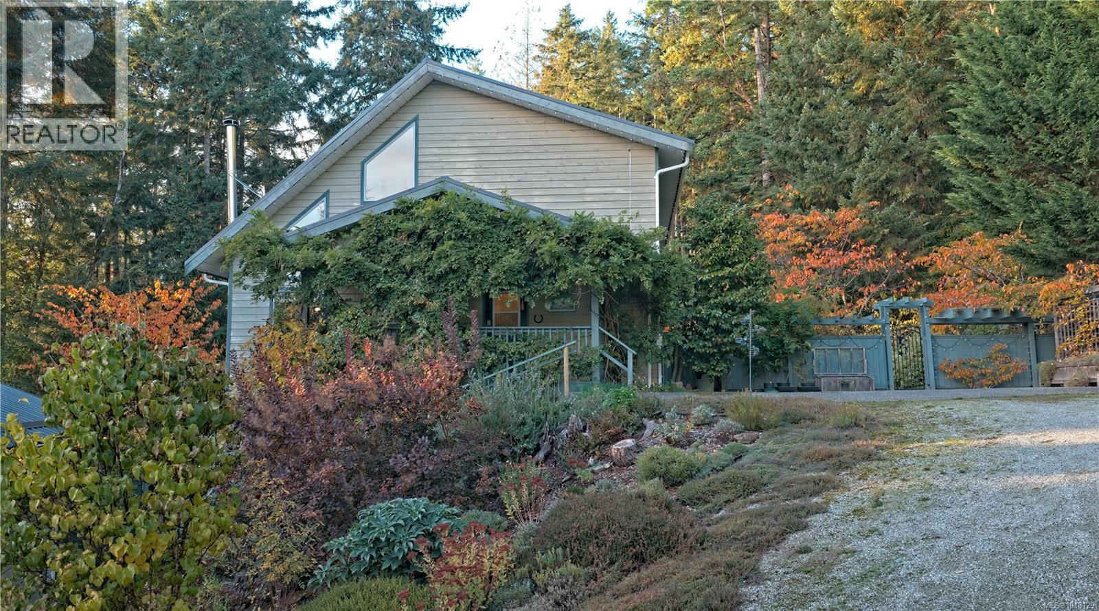 178 Elizabeth Dr, Salt Spring