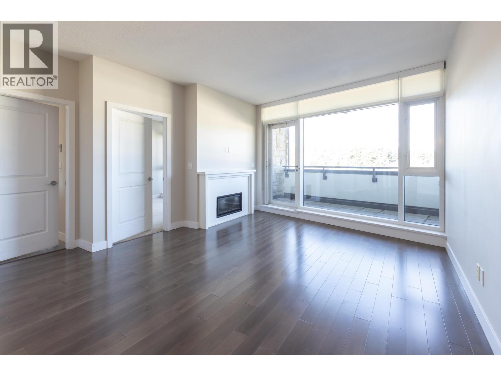 507 5725 TEREDO STREET, Sechelt