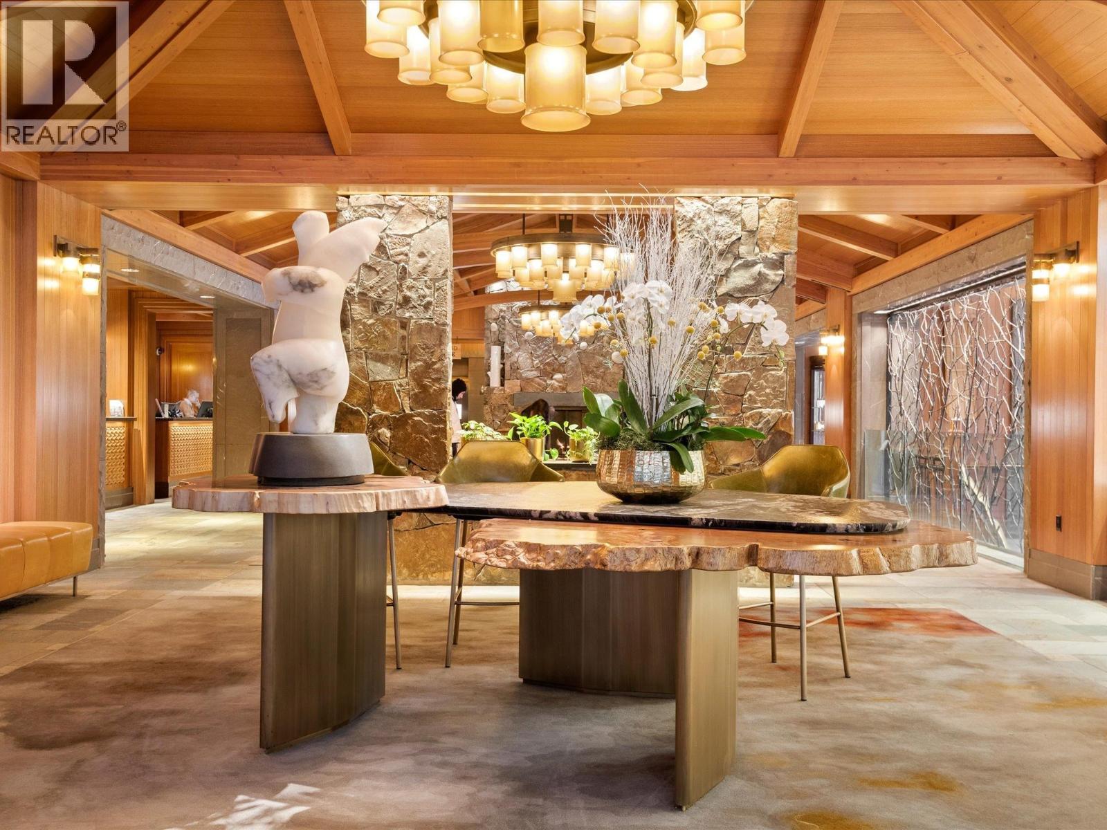 252 4591 BLACKCOMB WAY, Whistler