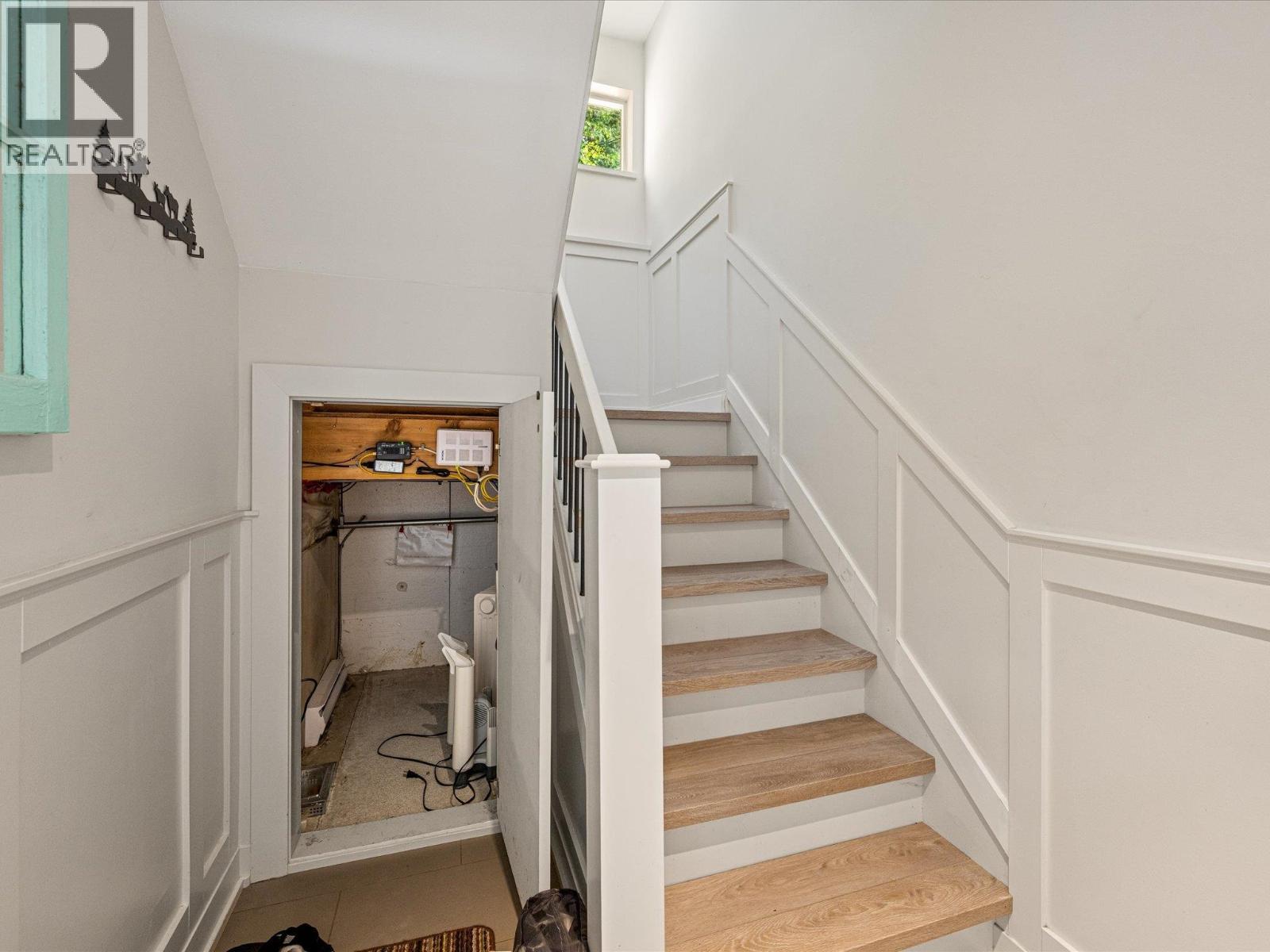 32 1400 PARK STREET, Pemberton