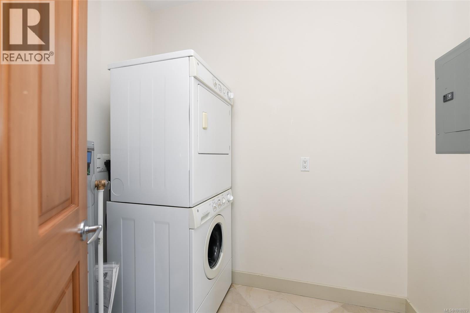 146 2300 Mansfield Dr, Courtenay