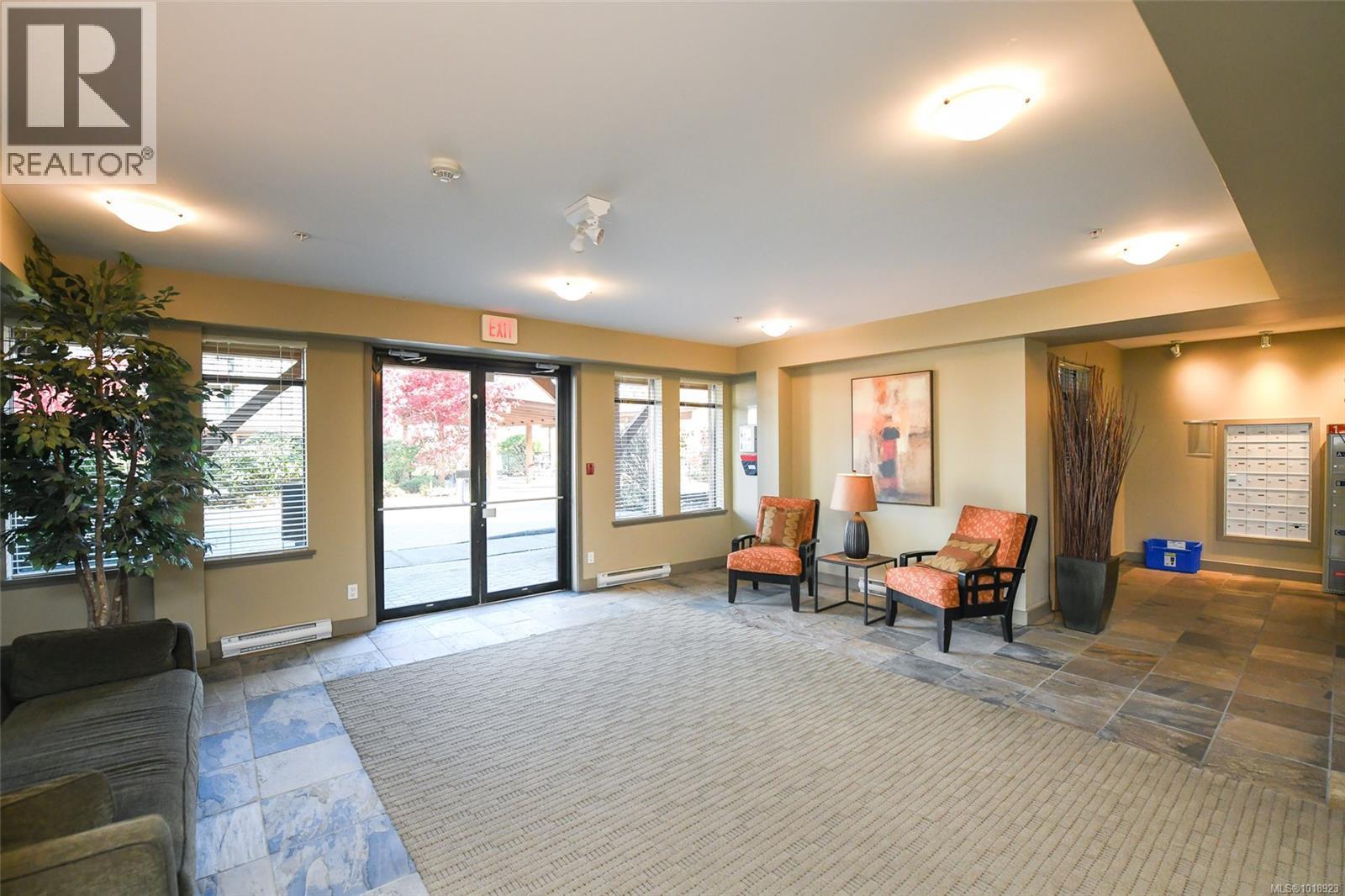 146 2300 Mansfield Dr, Courtenay