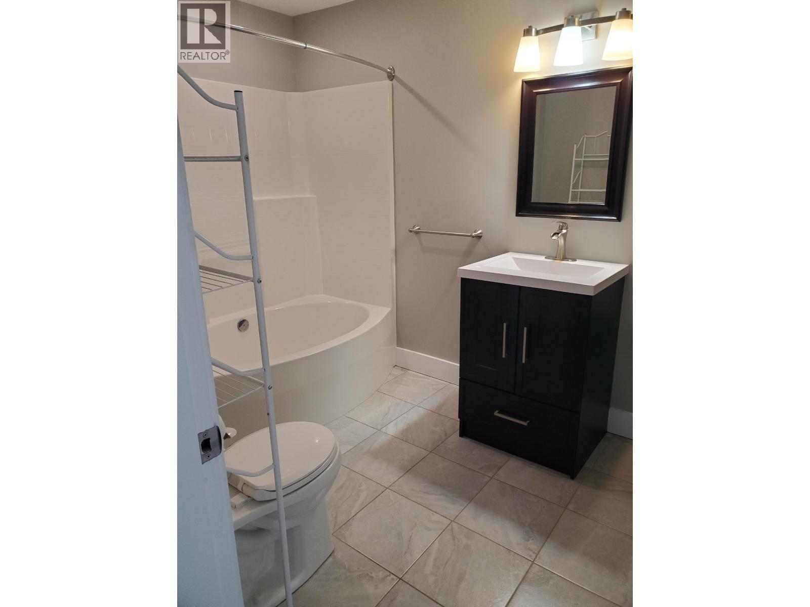 450 TOFIELD STREET, Prince George