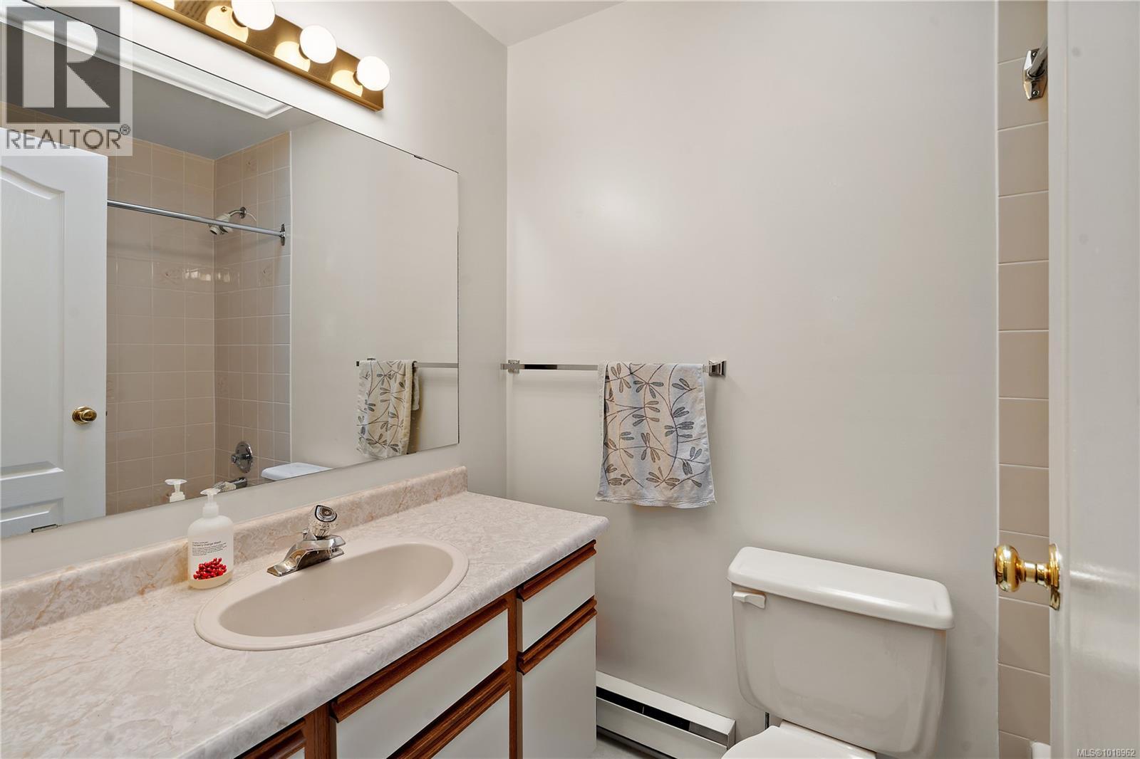  10288 Cleveland Road, Sidney