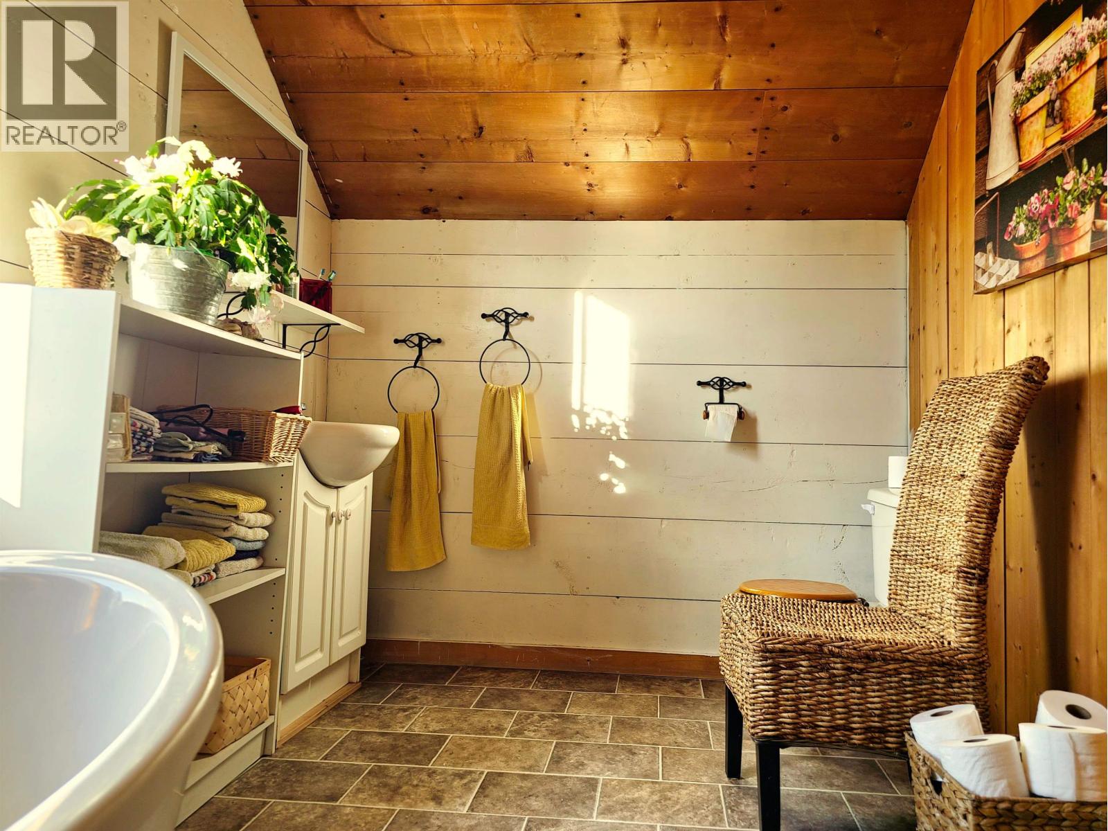 6646 HAMRE Road, Burns Lake