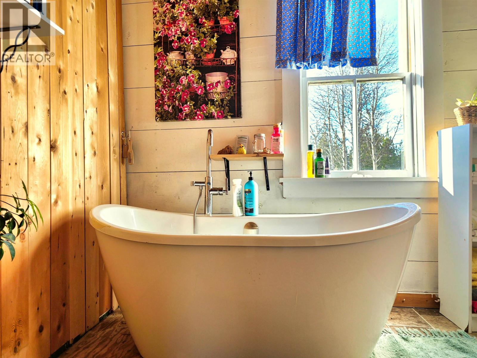 6646 HAMRE Road, Burns Lake