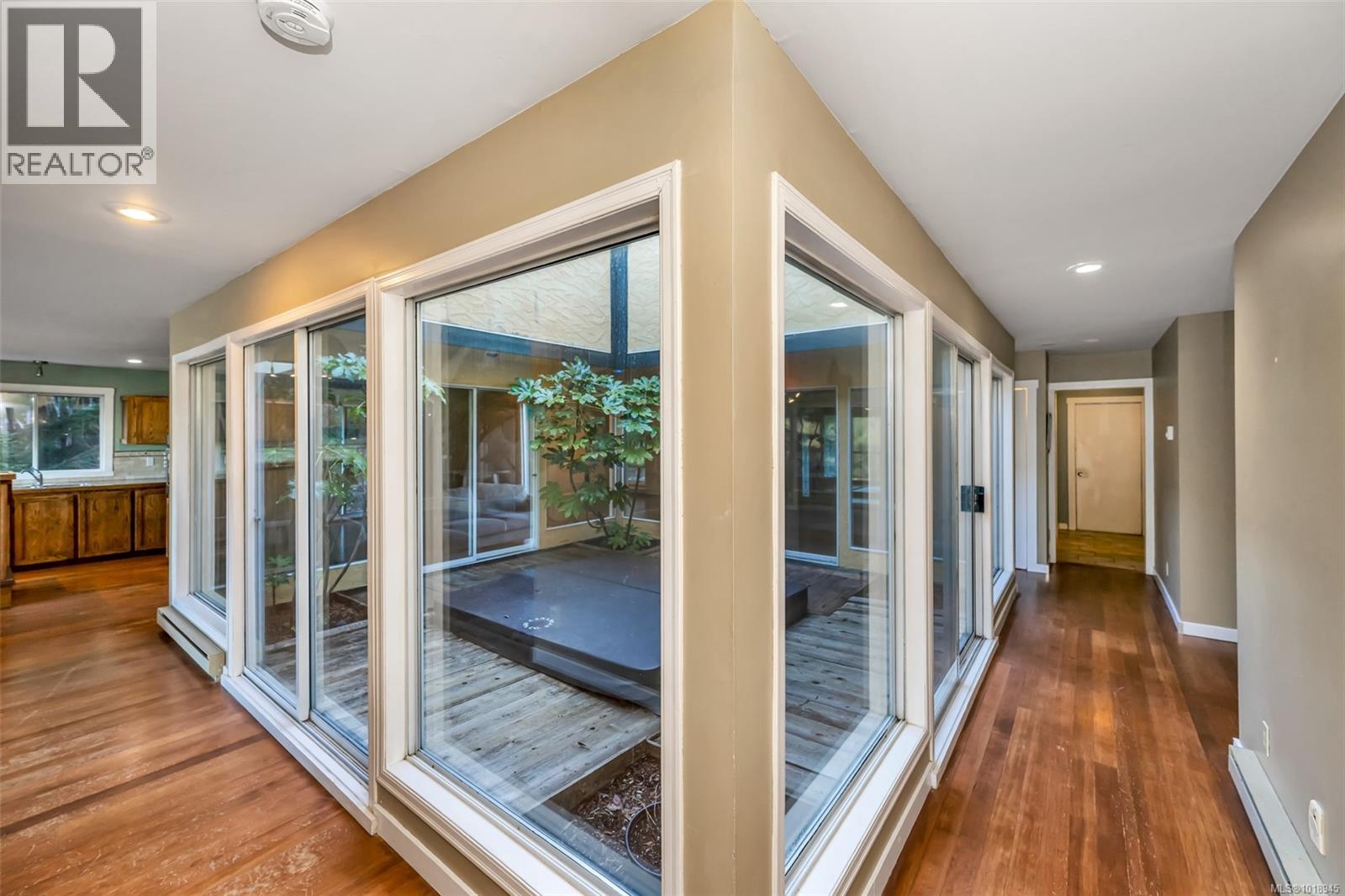 4133 Rocky Mountain Rd, Malahat