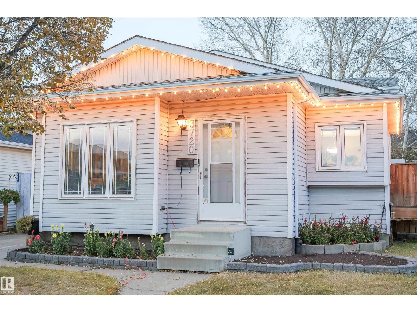 3720 25 Ave NW, Edmonton