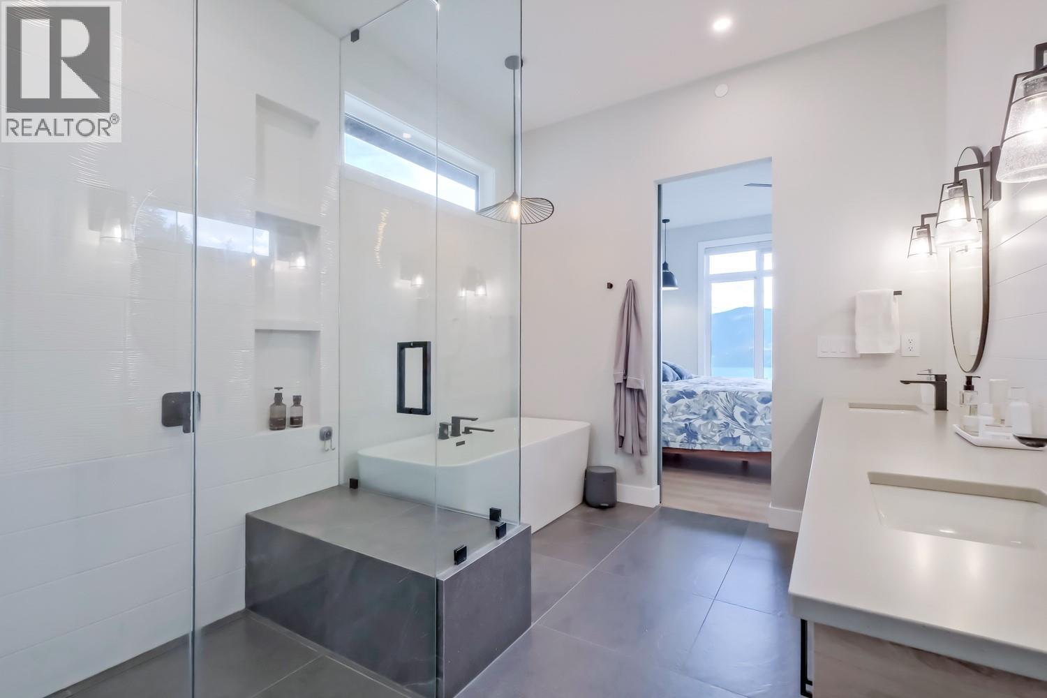 9874 Beacon Hill Drive - 18