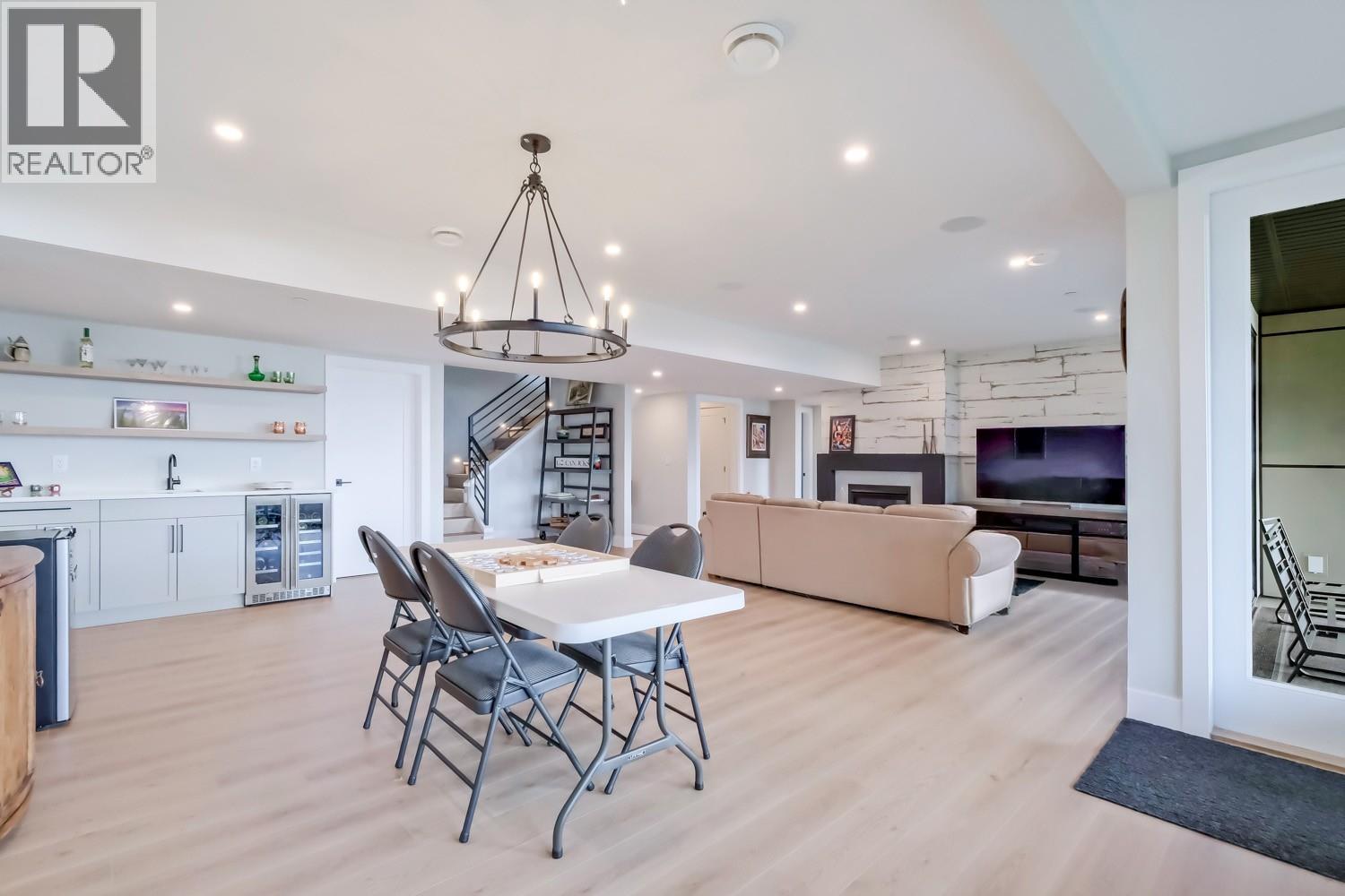 9874 Beacon Hill Drive - 62
