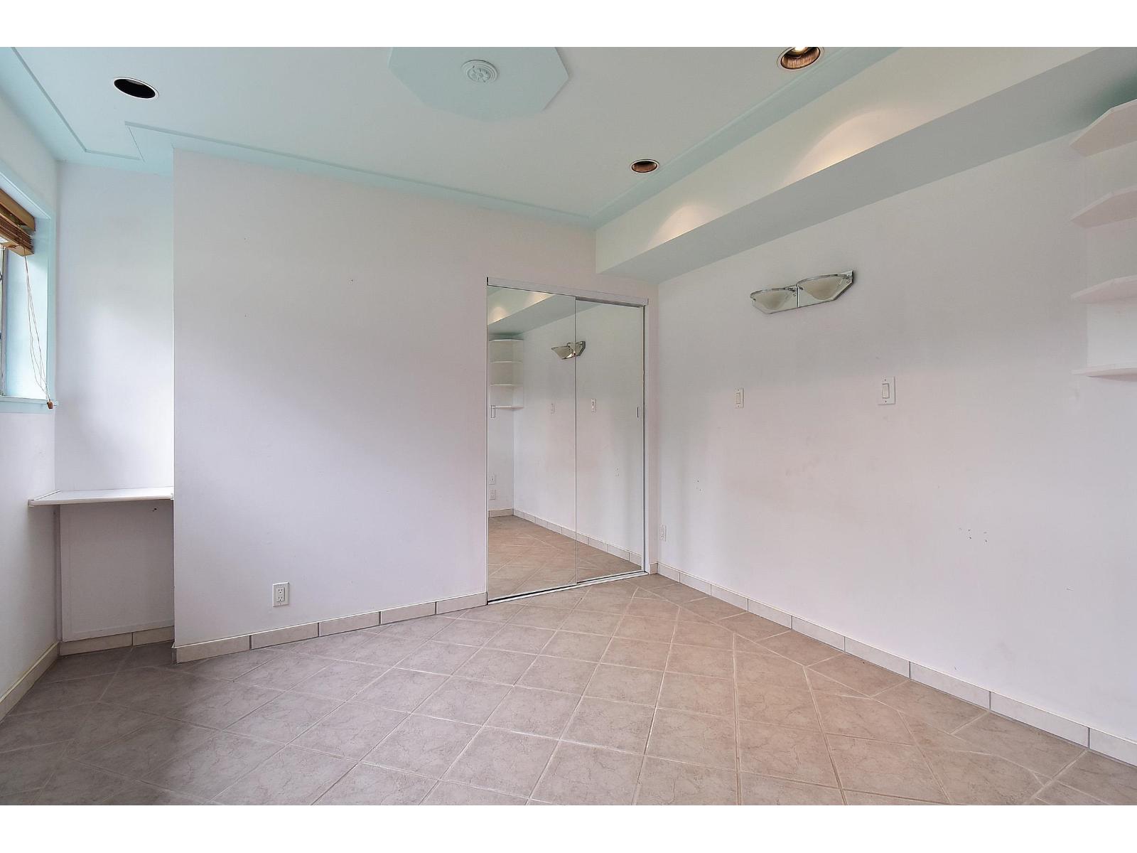 1589 LANCASTER STREET, White Rock