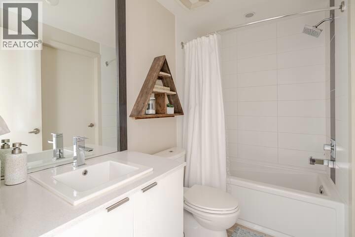 #512 1350 St Paul Street - 8