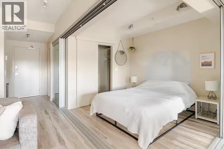 #512 1350 St Paul Street - 14