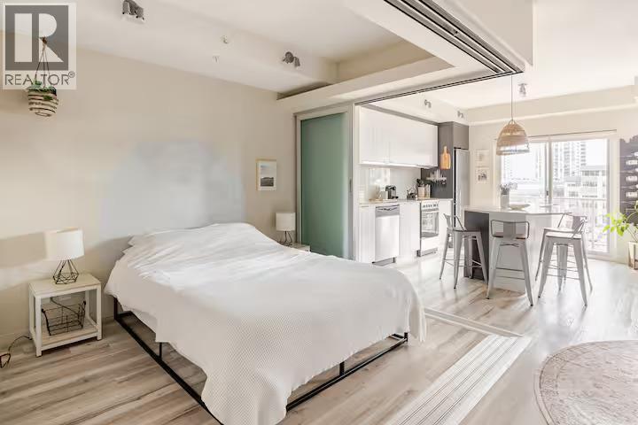 #512 1350 St Paul Street - 15