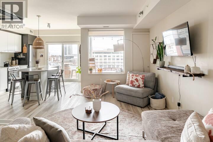 #512 1350 St Paul Street - 12