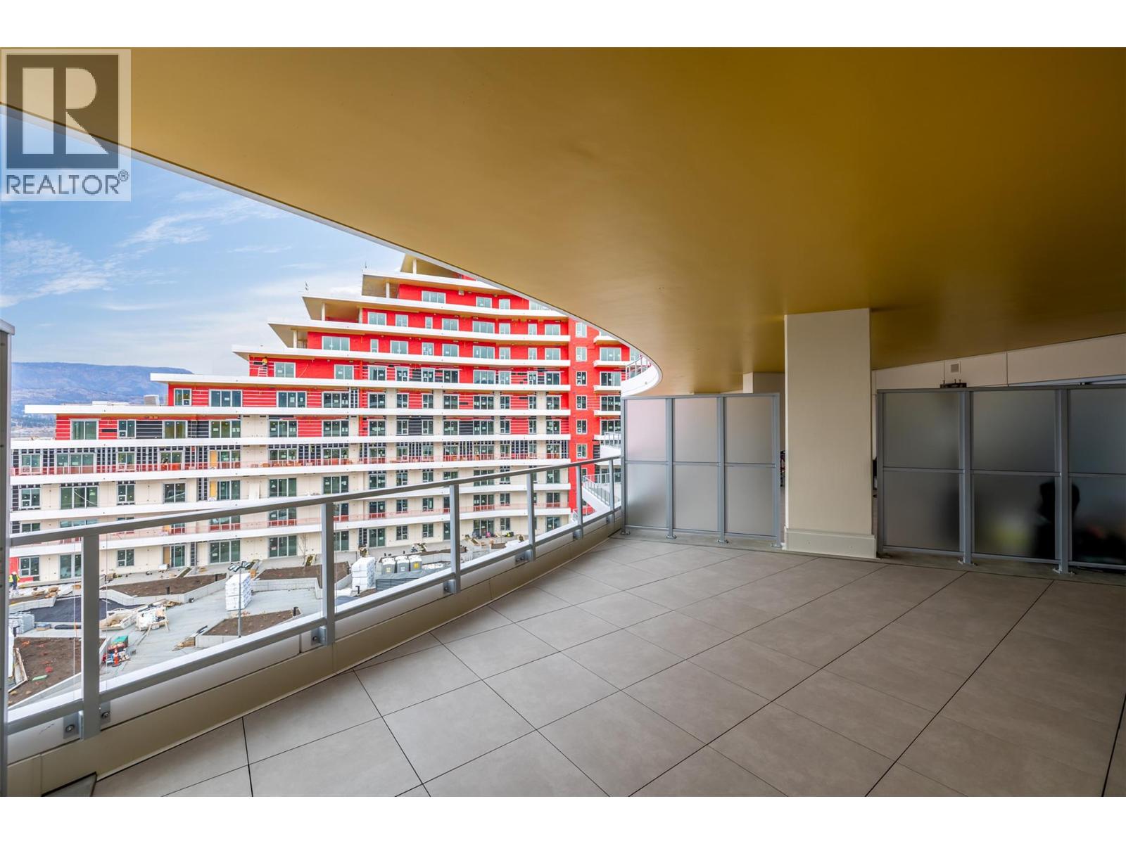 802 3340 Lakeshore Drive, Kelowna