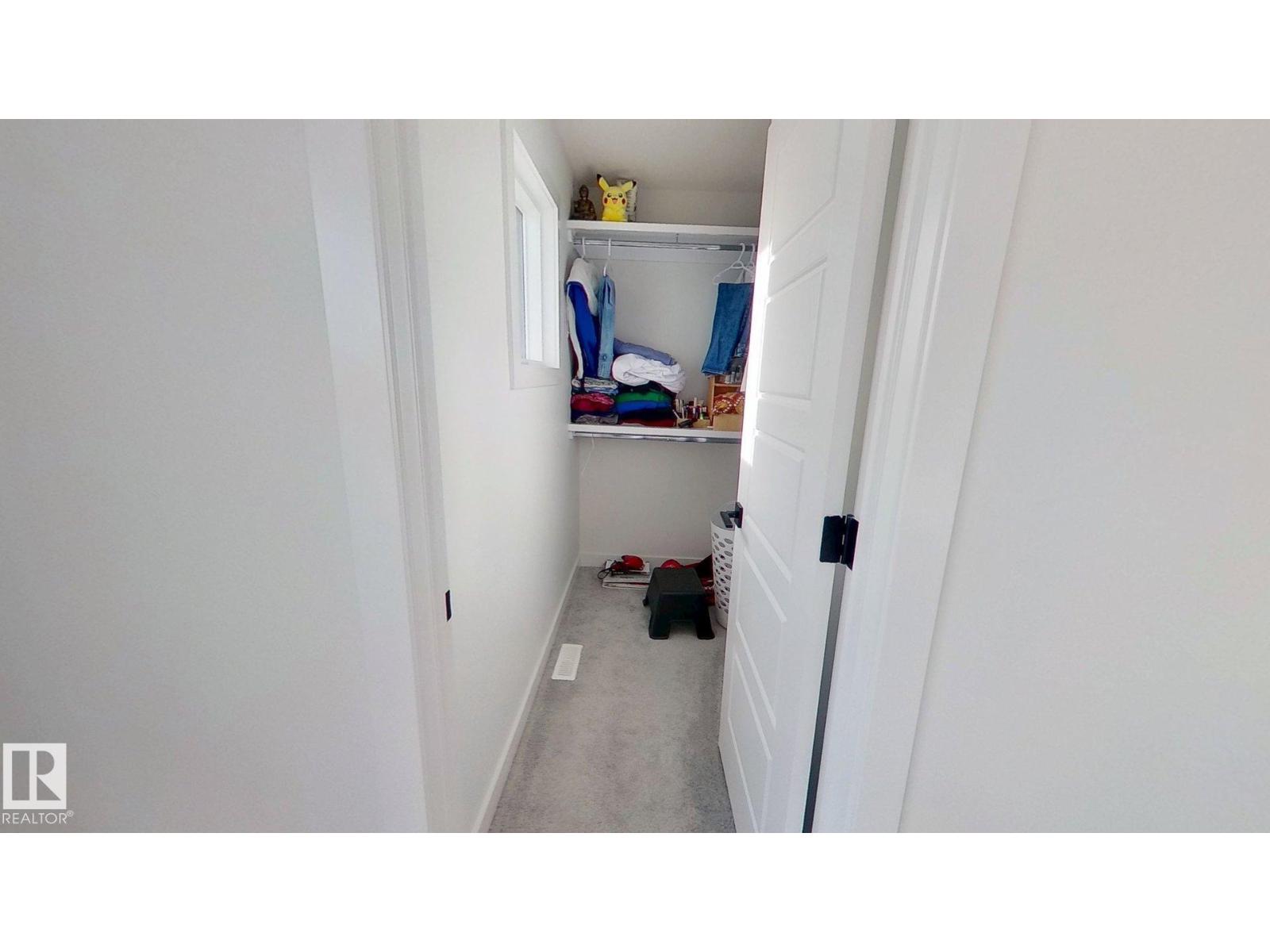 54 SIENNA BV, Fort Saskatchewan