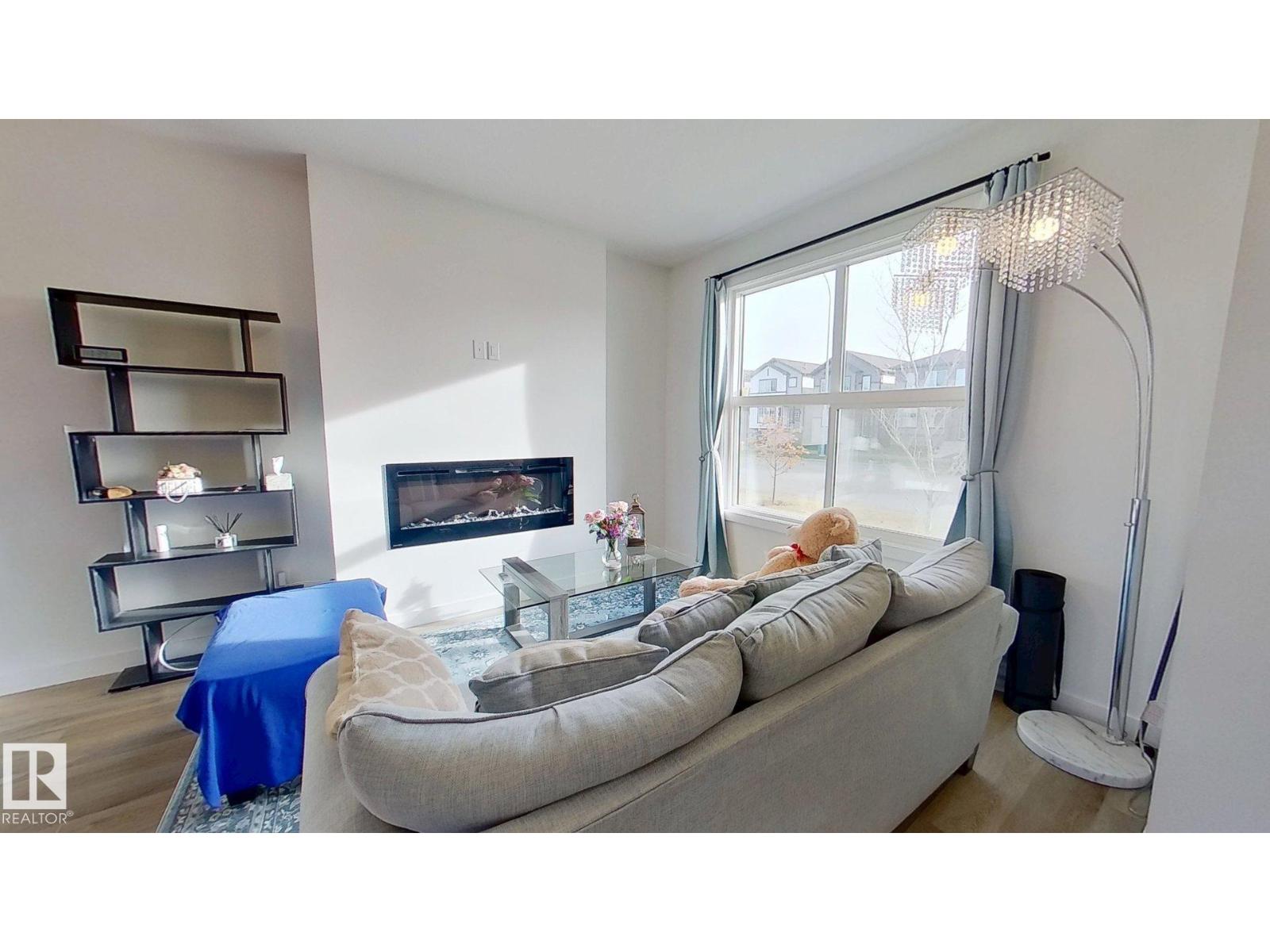 54 SIENNA BV, Fort Saskatchewan