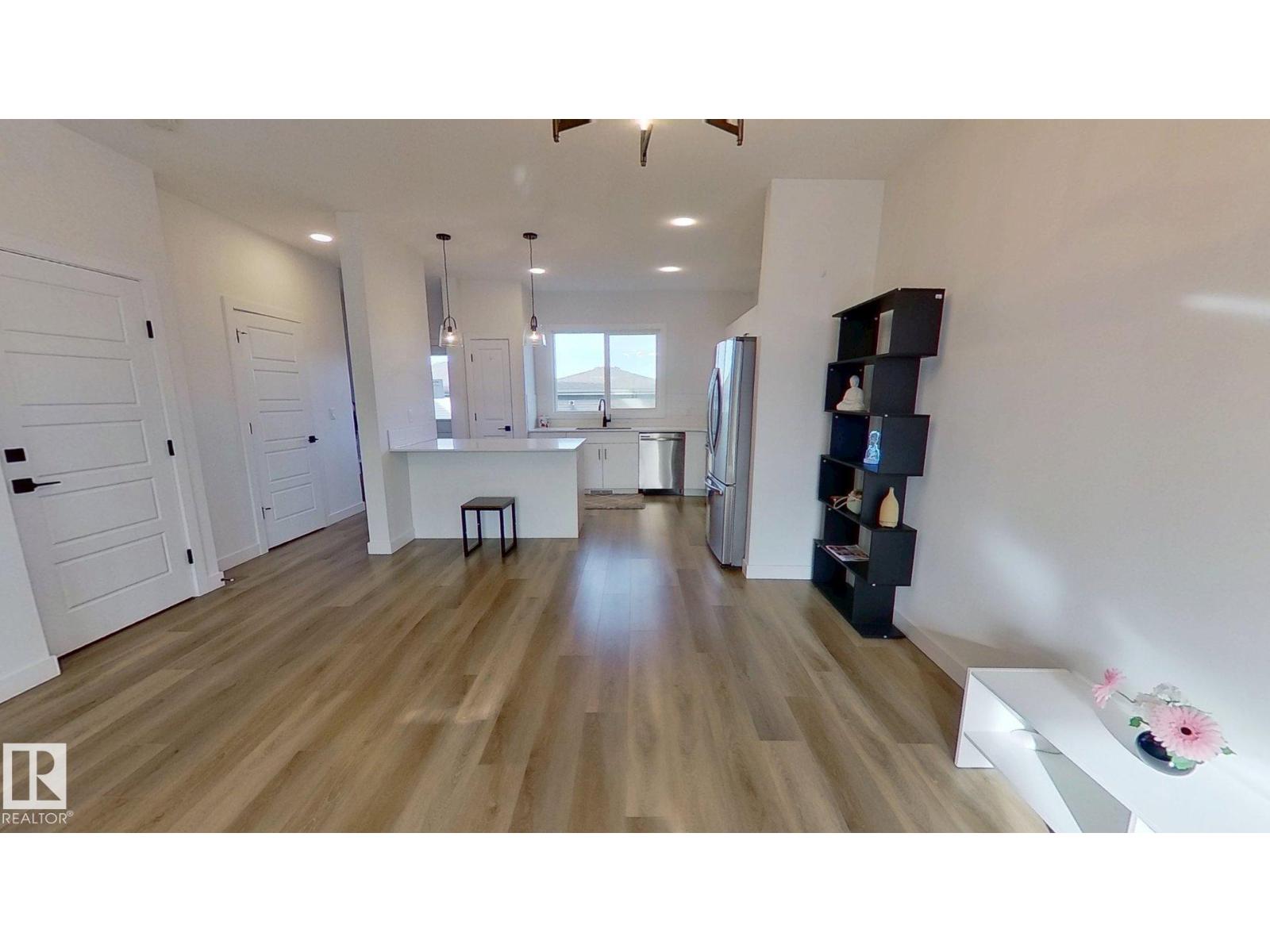 54 SIENNA BV, Fort Saskatchewan