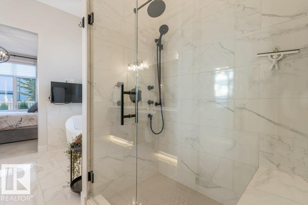 16 EASTON CL, St. Albert