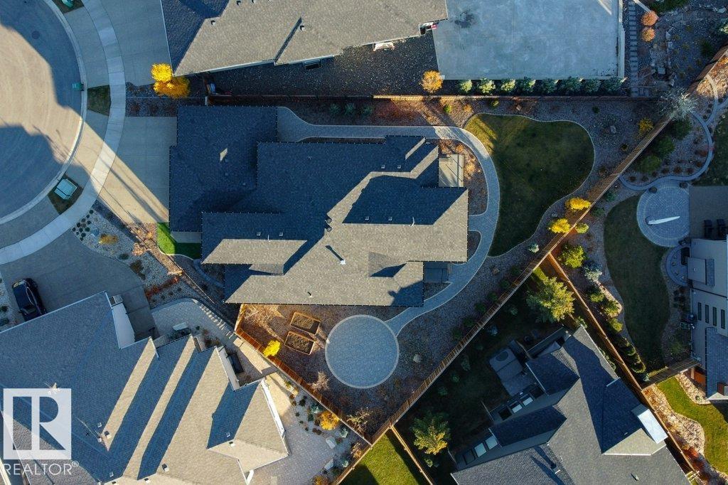 16 EASTON CL, St. Albert