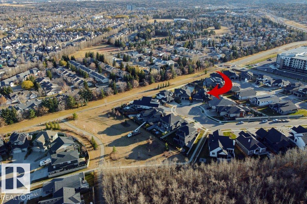 16 EASTON CL, St. Albert