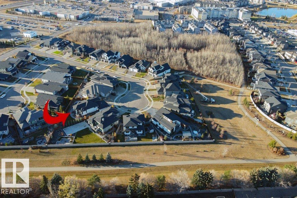 16 EASTON CL, St. Albert