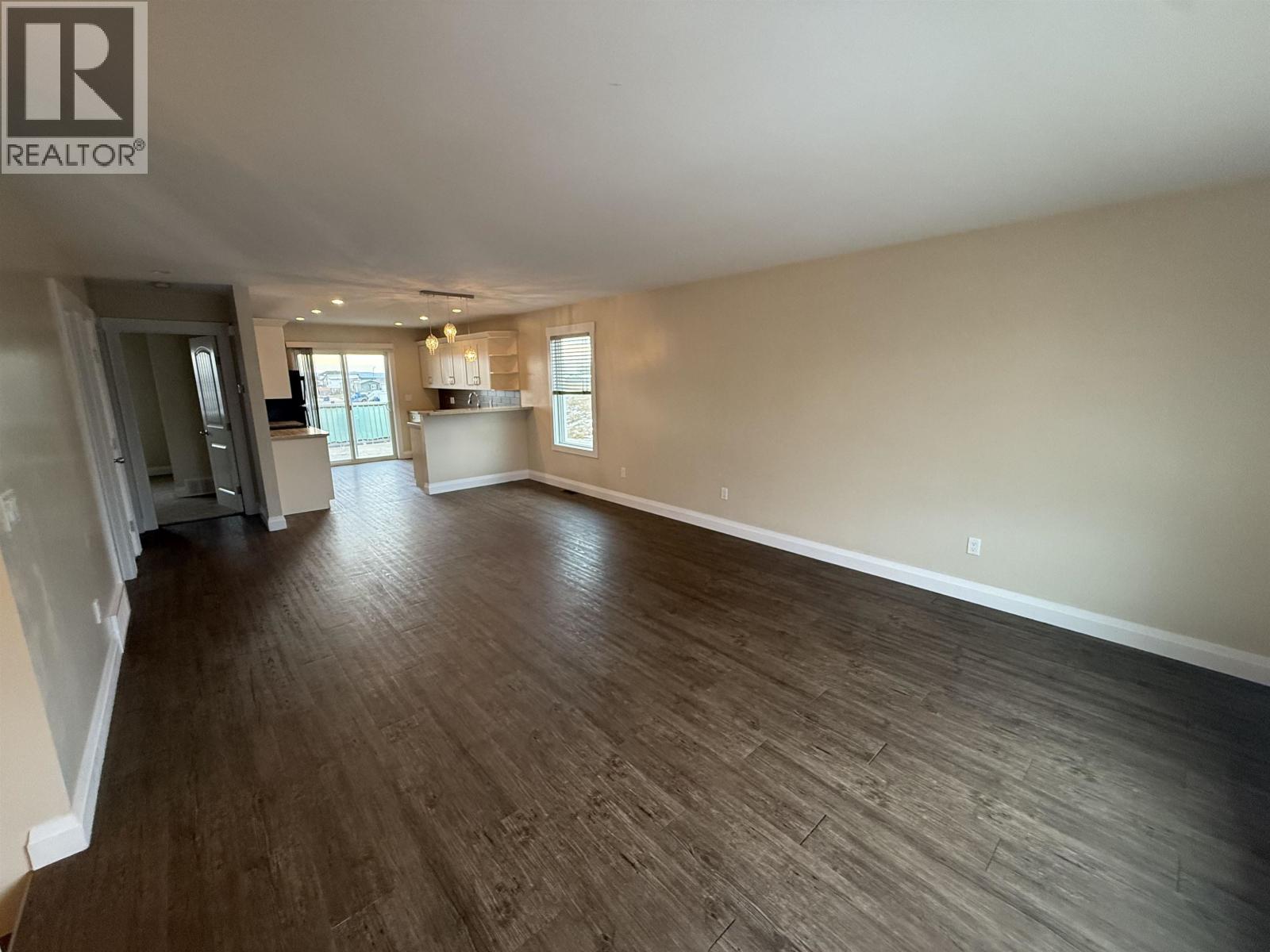 7933 87 AVENUE, Fort St. John