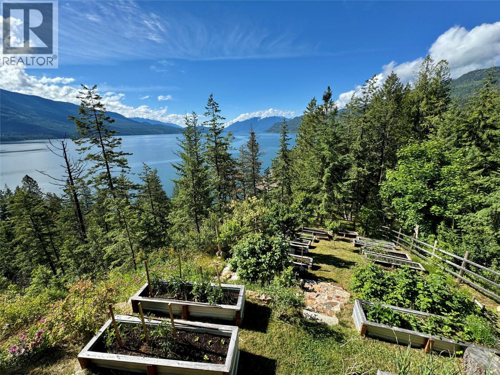 4258 31 Highway, Ainsworth