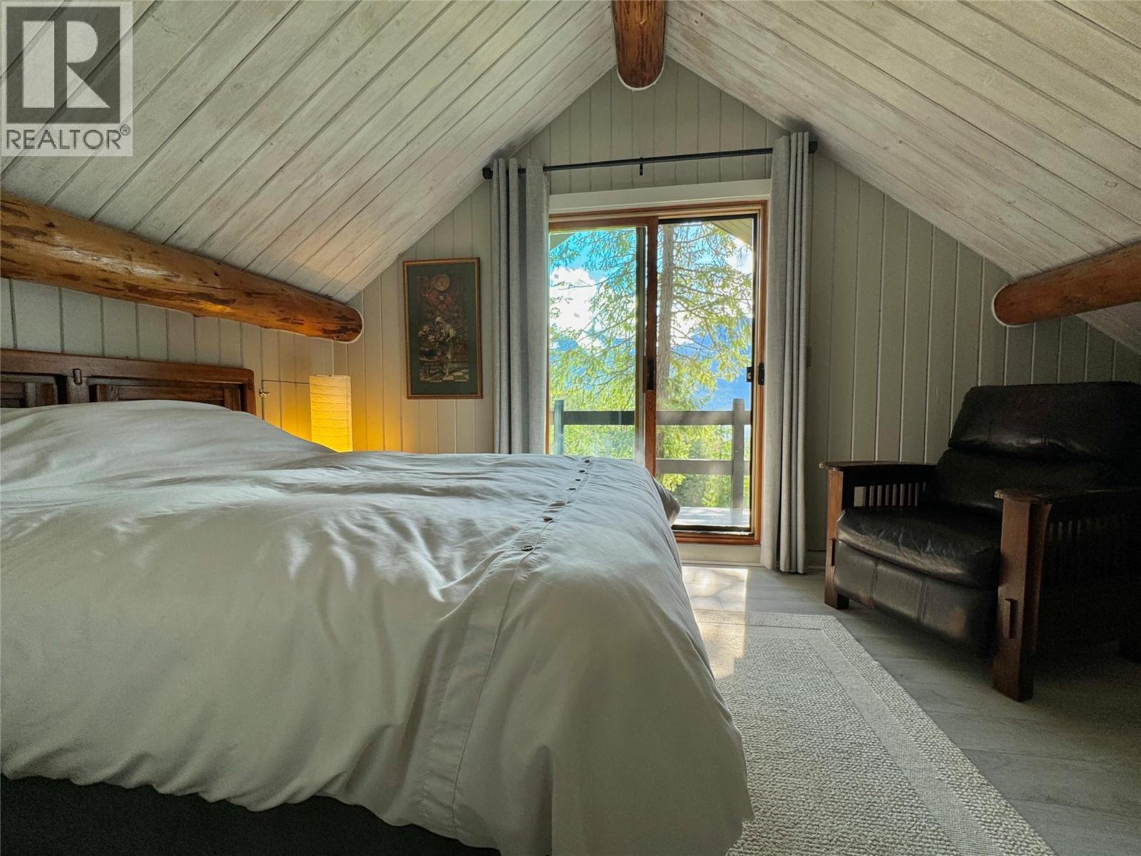 4258 31 Highway, Ainsworth