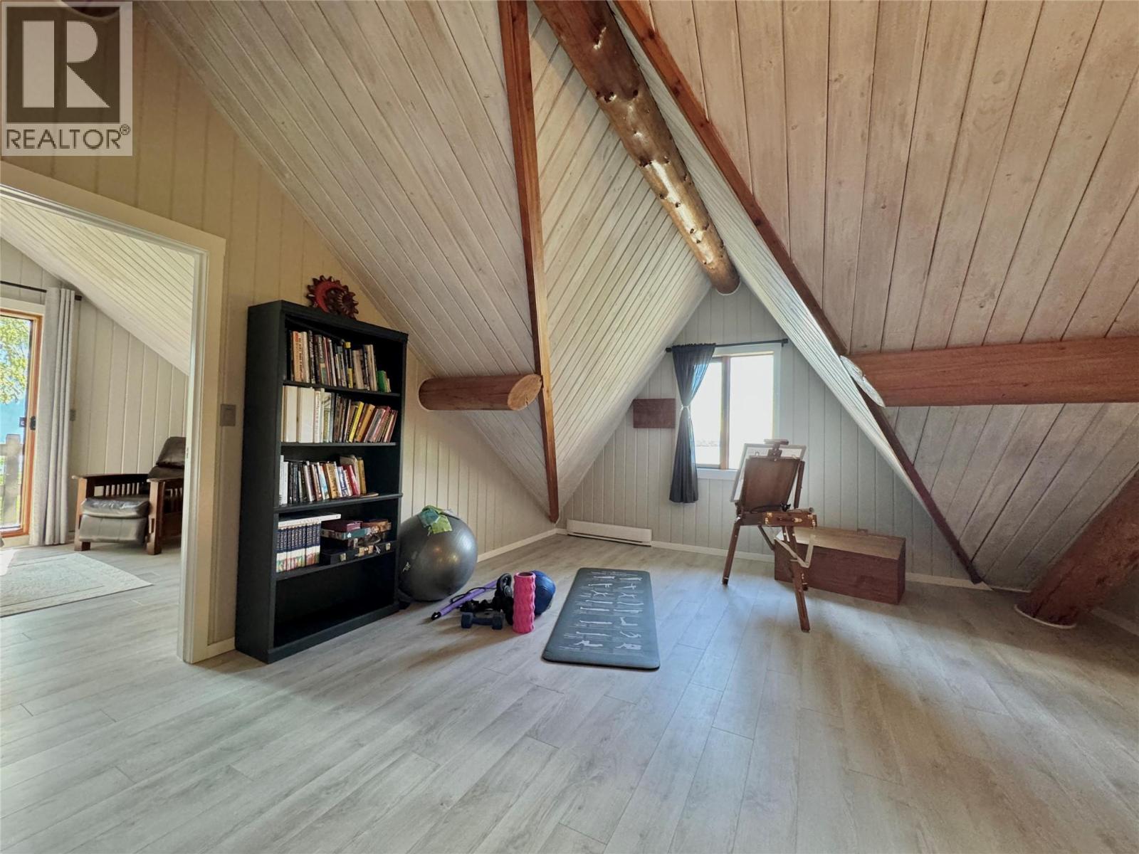 4258 31 Highway, Ainsworth