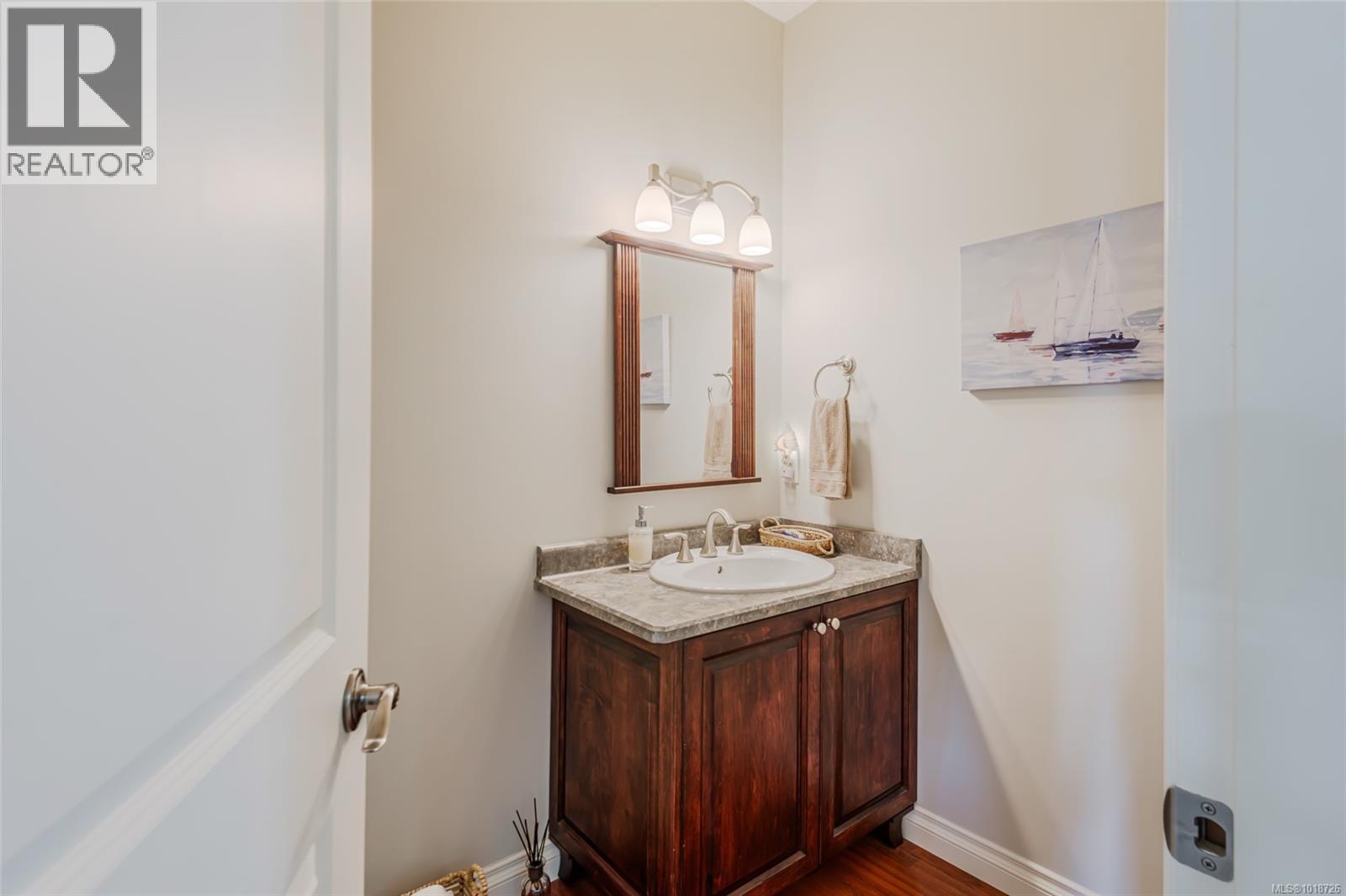 3596 Huff Dr, Port Alberni