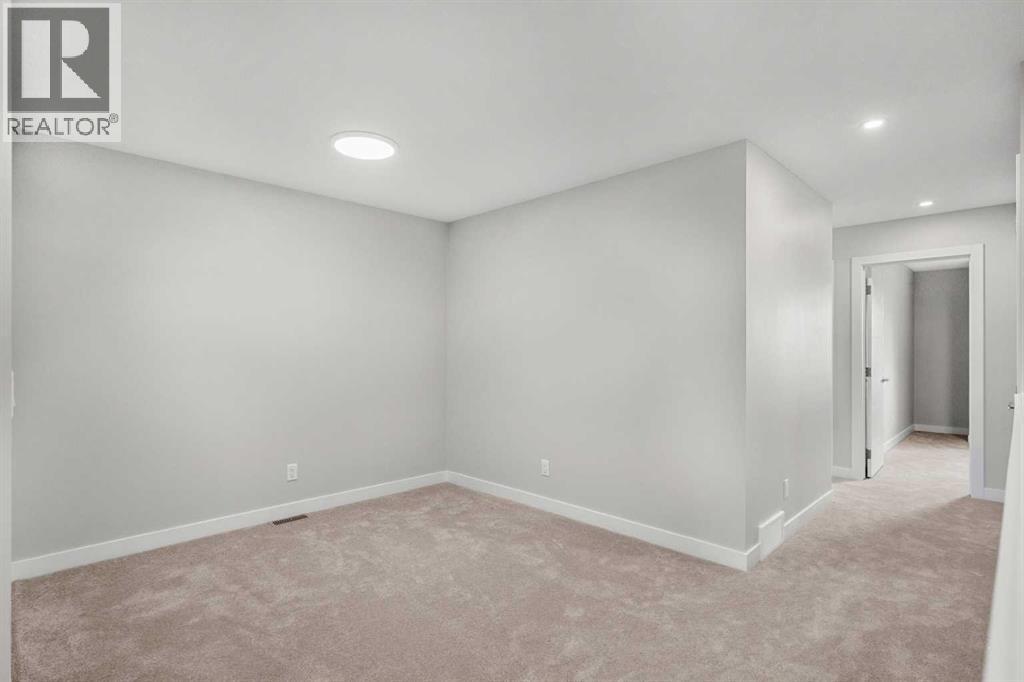 Single Family House for Sale in  Keystone Creek Drive NE Keystone Hills Calgary 