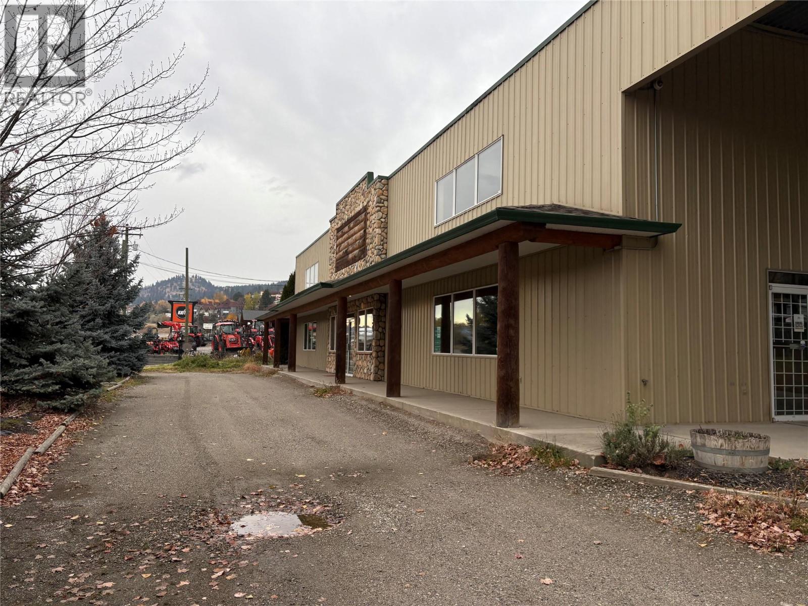  7851 Highway 97 Highway, Vernon