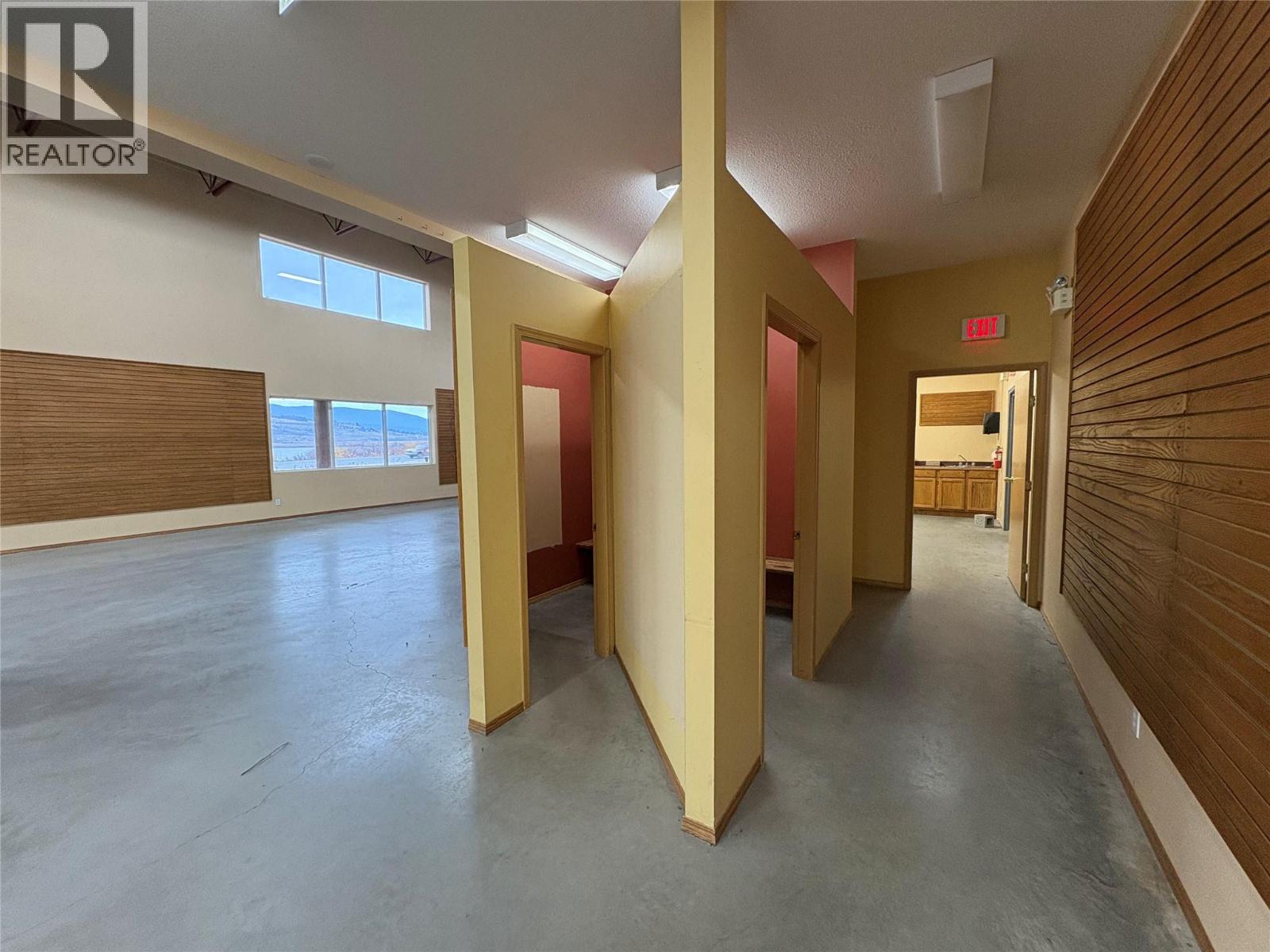  7851 Highway 97 Highway, Vernon