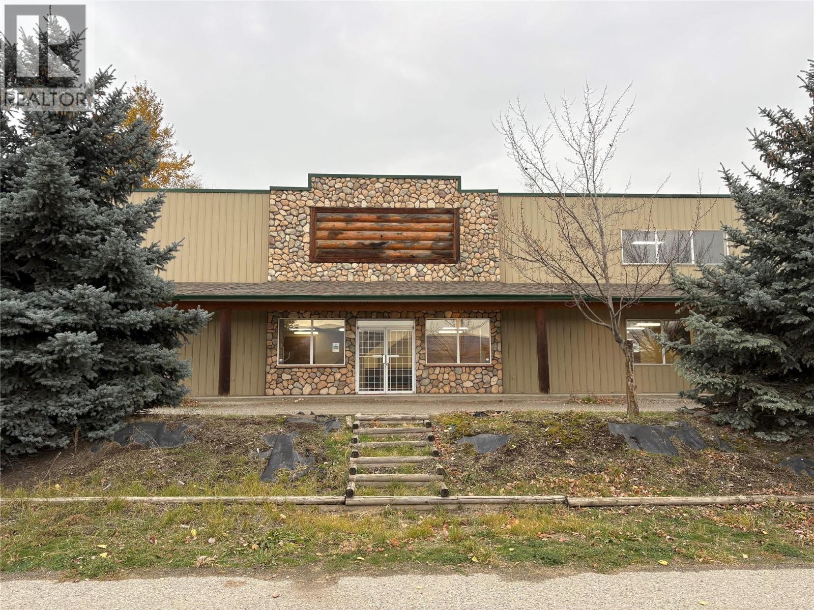  7851 Highway 97 Highway, Vernon