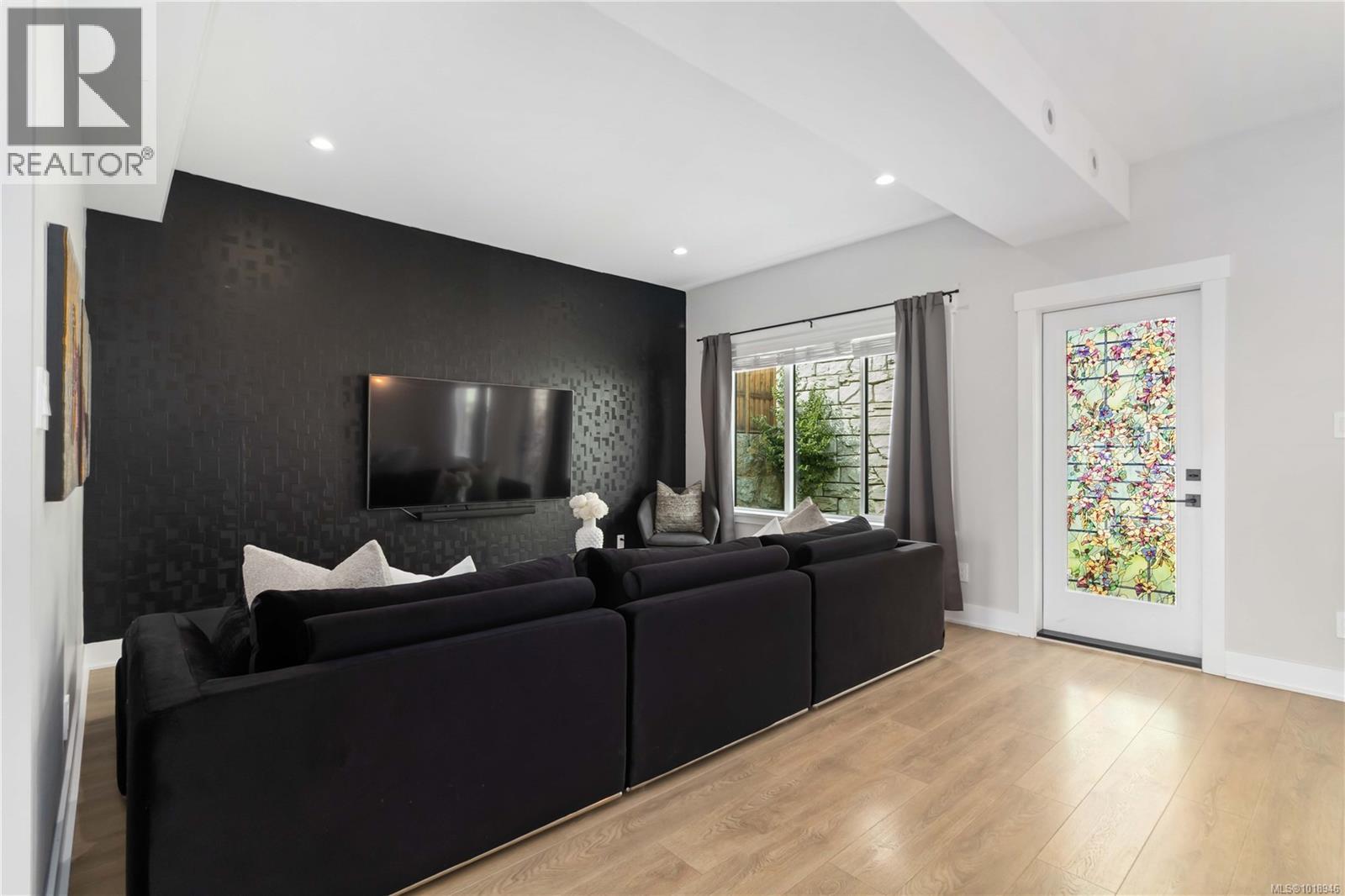 2544 Obsidian Pl, Langford